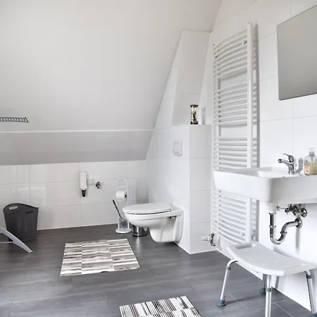 Haff Ostseeferienhaus Unteres Apartamento