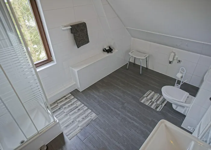 Haff Ostseeferienhaus Unteres Appartement Mönkebude